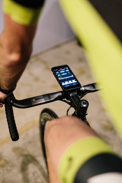 How to attach your smartphone to any Garmin Edge mount